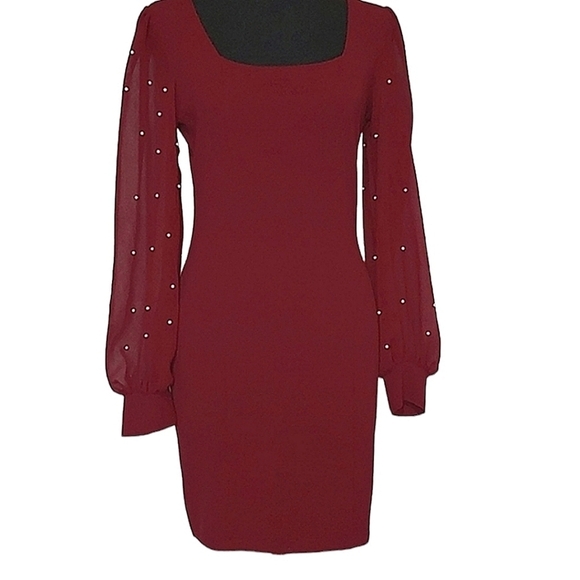 [Iris] Red Mini Dress with Imitation Pearl's  Size Medium Juniors - Picture 1 of 3